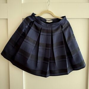 Vineyard Vines Navy and Black A-Line Skirt
